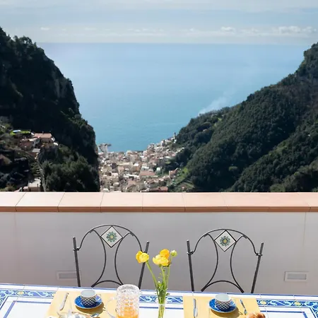 Donna Luisa 9 Amalfi Sea View - Free Parking Holiday home *