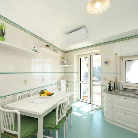 Donna Luisa 9 Amalfi Sea View - Free Parking Scala
