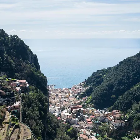 Donna Luisa 9 Amalfi Sea View - Free Parking *