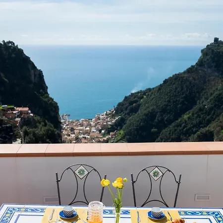 Donna Luisa 9 Amalfi Sea View - Free Parking Holiday home *